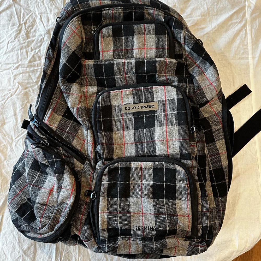 Dakine Men's Backpack in Gray and Black Checkered Pattern